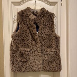 NWT Mini Boden Brown Faux Fur Kids Vest!!